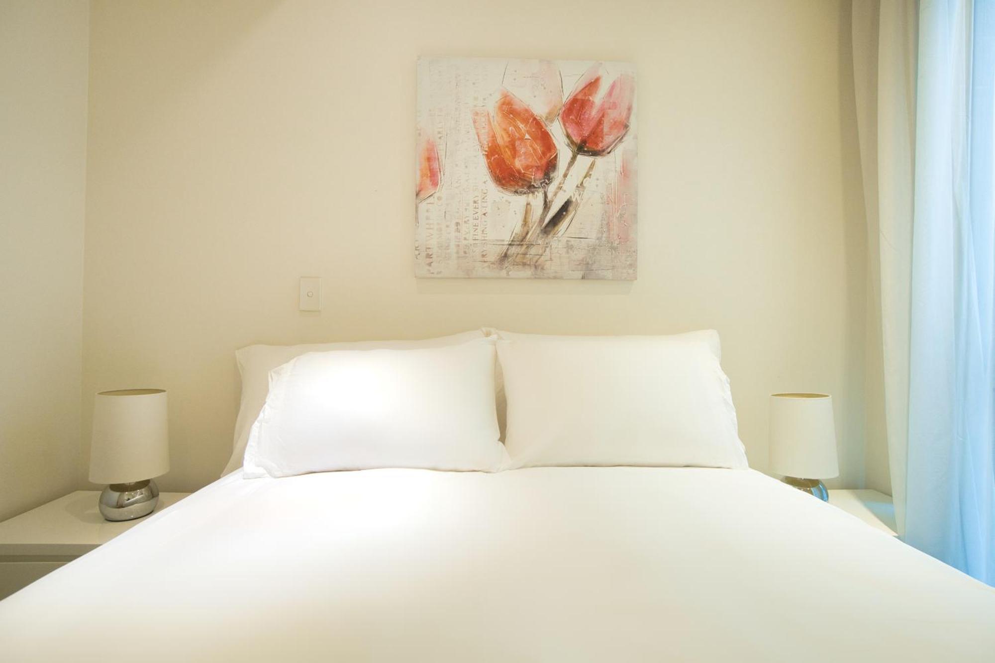 Amyra Residences At The Rowlands Apartments Аделейд Екстериор снимка