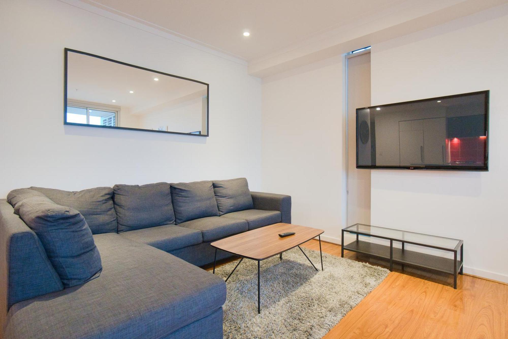 Amyra Residences At The Rowlands Apartments Аделейд Екстериор снимка
