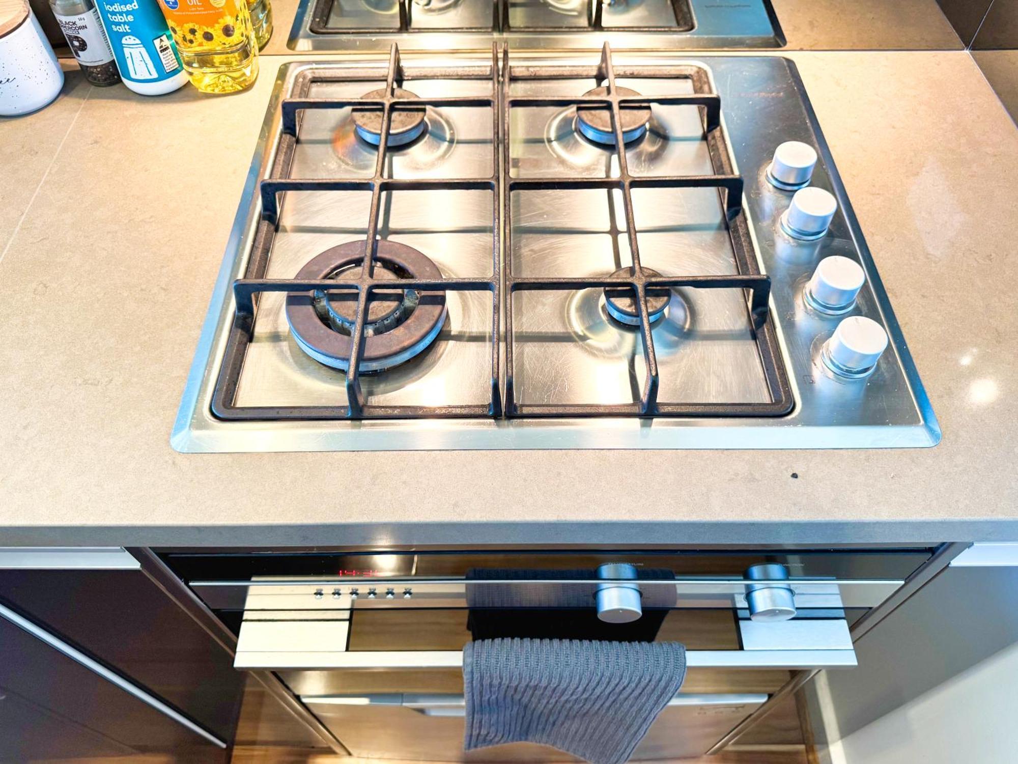 Amyra Residences At The Rowlands Apartments Аделейд Екстериор снимка