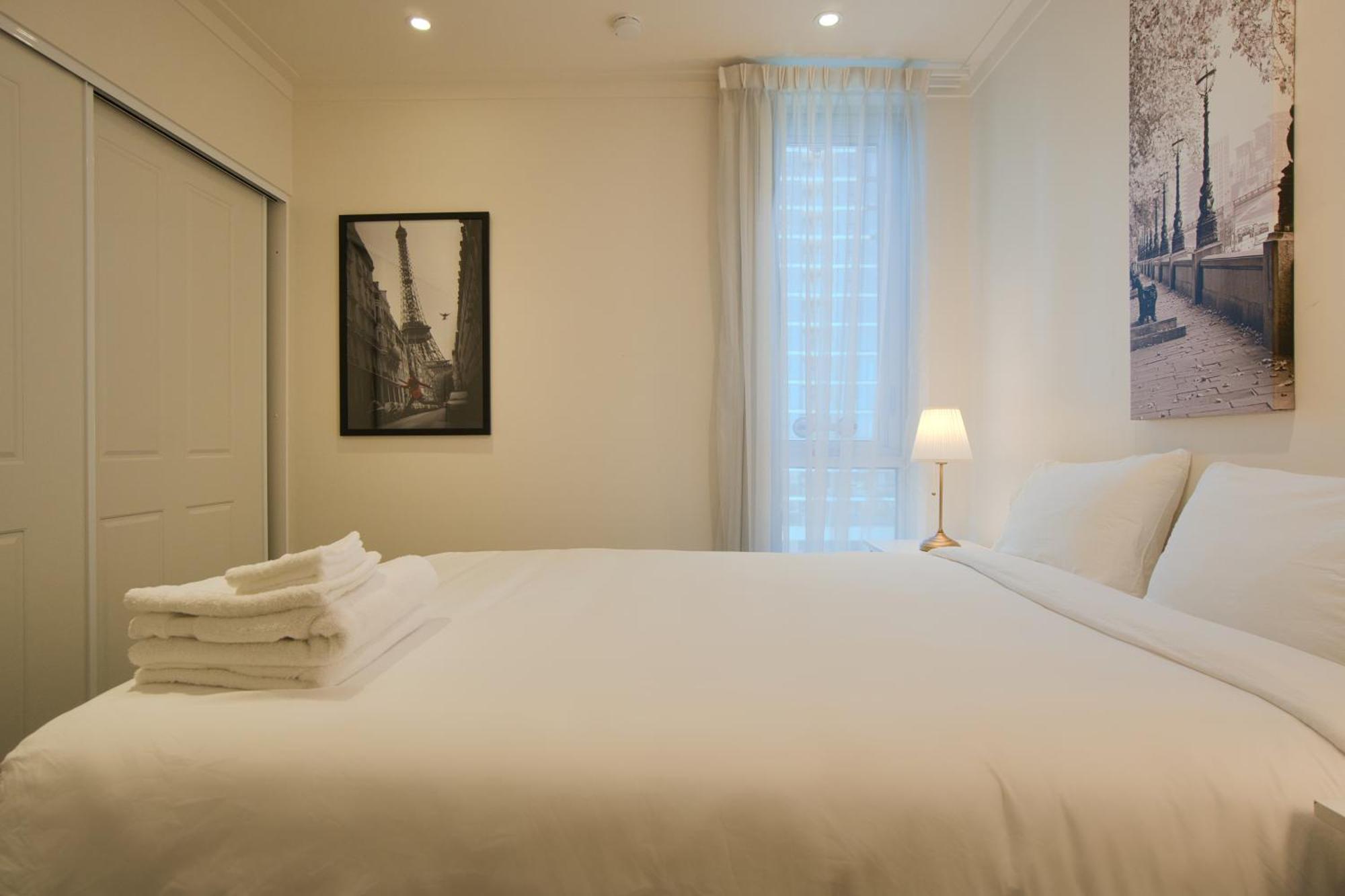 Amyra Residences At The Rowlands Apartments Аделейд Екстериор снимка